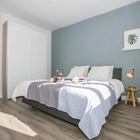 Holiday home Penthouse Di Cremia