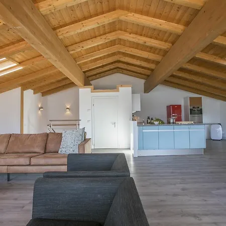 Holiday home Penthouse Di *